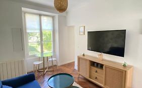Appartement Quartier St Louis Avec Terrasse